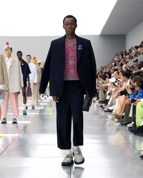 dior new look shirtmaker|face of dior 2023.